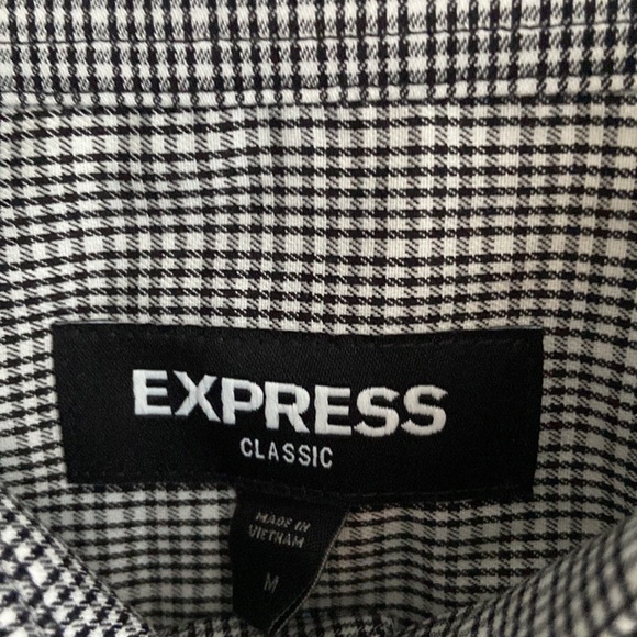 NWT EXPRESS Men’s Classic Fit 1MX Dress Shirt - Picture 3 of 5